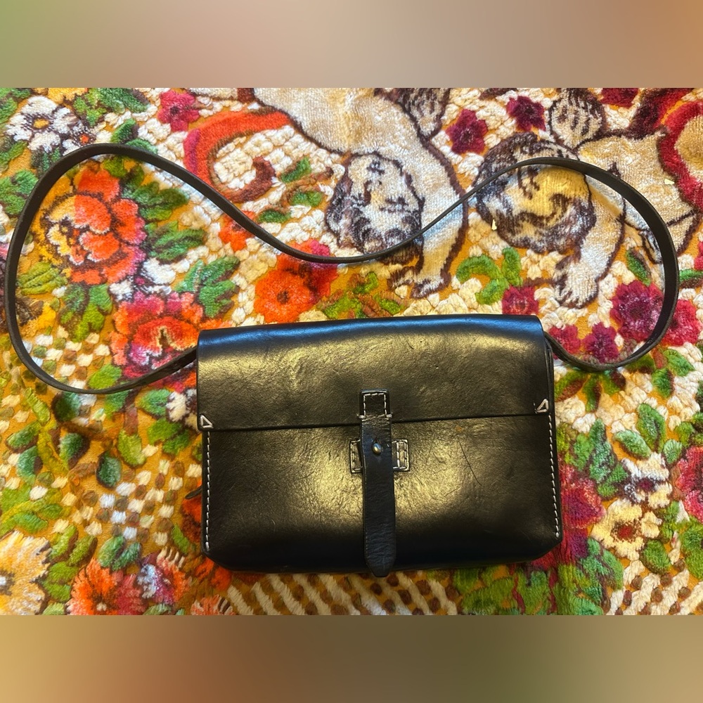 Madewell camera-bag style leather shoulder or crossbody bag